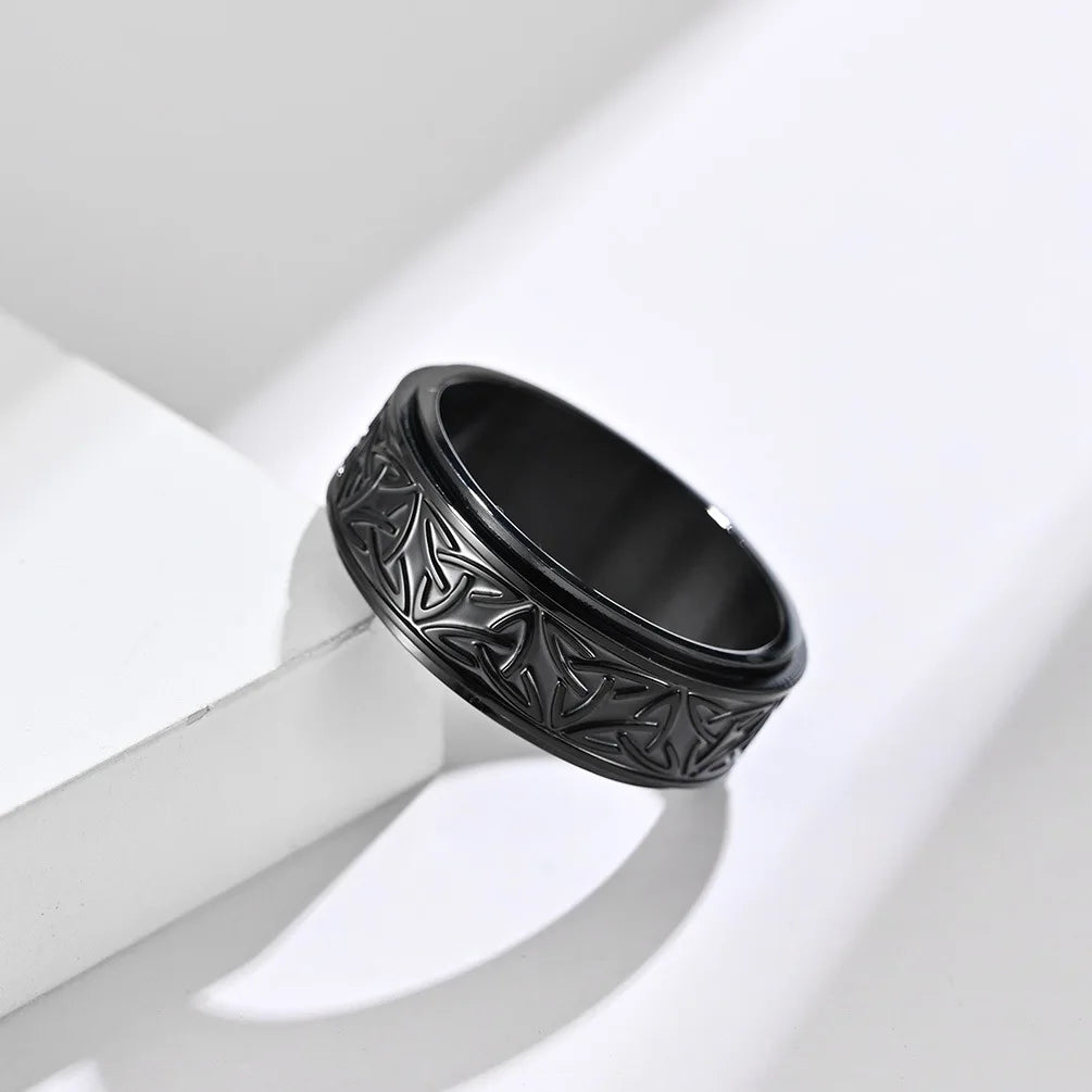 Anello con Rune Celtiche Vichinghe – Potenza e Stile senza Tempo ⚔️